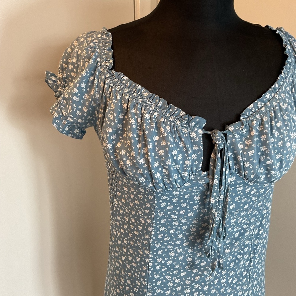 Blush Blue White Floral Ruched Tie Front Puff Sleeve Mini Babydoll Dress Large - Picture 4 of 8